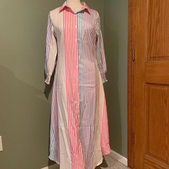 Dresses & Skirts - STRIPED BUTTON DOWN DRESS  100% POLYESTER SIZE MEDIUM  #198